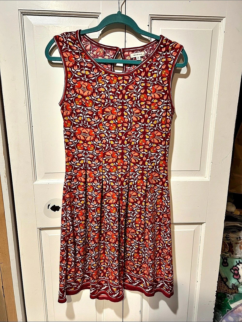 Max Studio Floral Midi Dress in Red & Multicolor Size Medium
